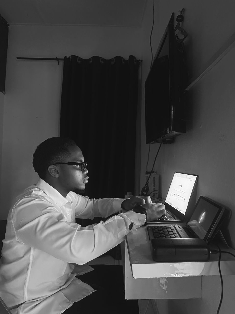 Worlu Prince — front-end developer portrait